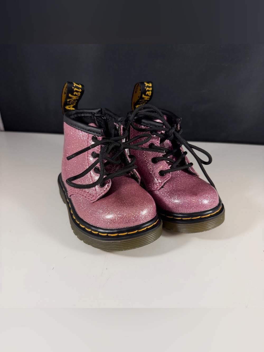 Dr Martens Infant 1460 Glitter I Pink Zip/Lace Up Combat Boots- Size 4